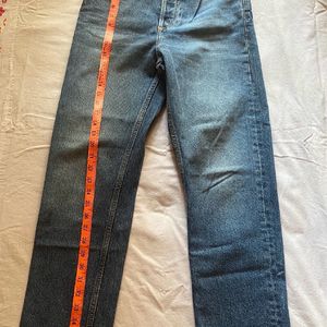 Zara high Waist Straight Jeans