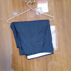 Formal Pant Size 28