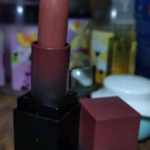 Swiss Beauty Bullet Matte Lipstick Mauve Blush