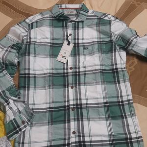 Mens Shirt New With Tag