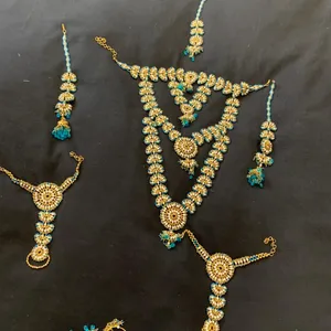 Lovely Jewellery Set