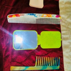 Comb With Mirror Makup Sapung