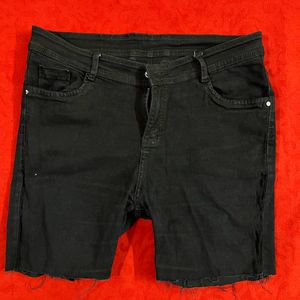 Black Shorts (jeans)