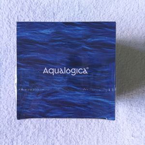 Aqualogica illuminate+ Hydra Gel Moisturizer