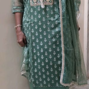 Kurti Set