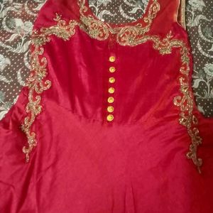 Red Gown Coins Price 6000