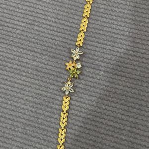 Golden  Lavishing Bracelet