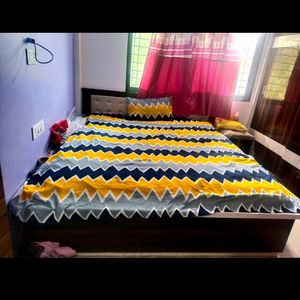 King Size Bedsheet With Pillow Cover