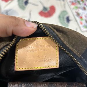 Bag With Dust Cover  - Slightly Used