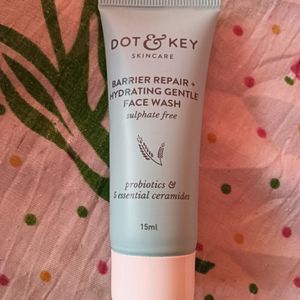 Barrier Repair + Hydrating Gentle Face Wash Mini