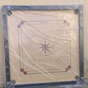 Carrom Board (Wodden) With Coin And Strikers