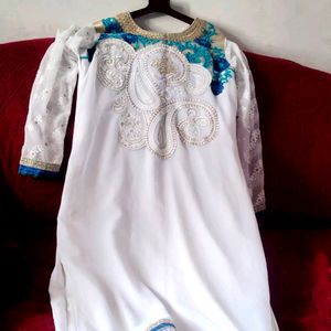 Pakistani Kurta Set For Women And Girls Size Issue