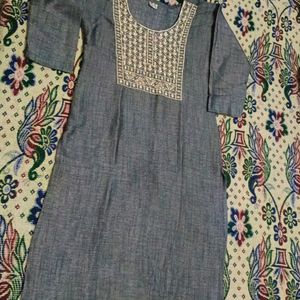 Beautiful Embroidery Kurti