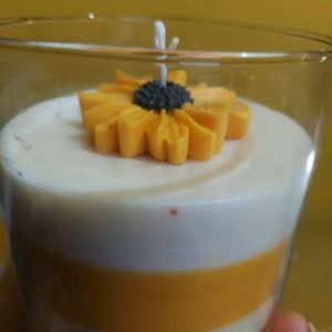 Glass Scented Candle With Sunflower