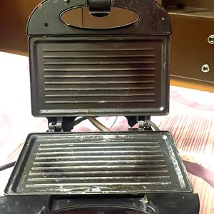 Sandwich maker