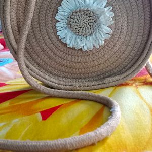 Beautiful Pearl Round Shaped Sling Bag