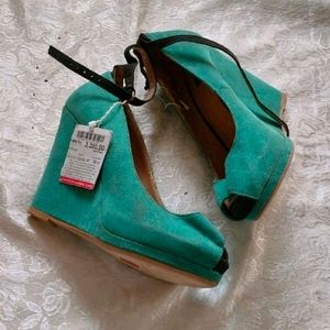 UNUSED ZARA HEELS FOR WOMEN