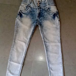 Blue Jeans High Waist With 4 Button