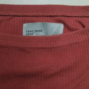 Vero Moda Crop Fitted Top