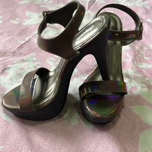 Brand new Holographic Top Heels