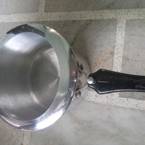 2 Litre Pressure Cooker