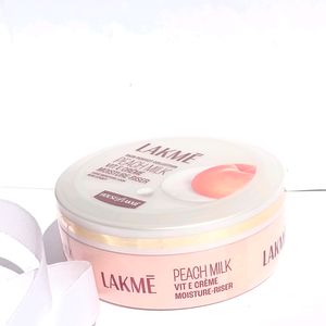 Lakme Peach Milk Moisture