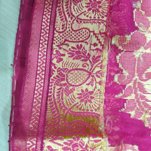 Pink Colored Beautiful Saree 💕