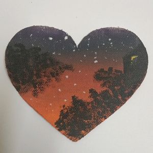 Landscape Scenari In Heart Shape Canvas Paper