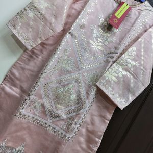 Vishudh Kurta Set