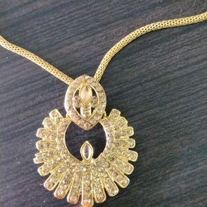 Golden Necklace Set