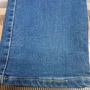 (M-37) 30 Size Straight Crgo Jean's