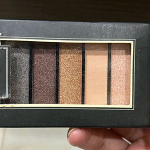 Eyeshadow Pallettes