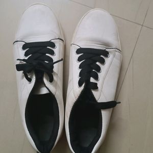 Price Drop Only For Today Grab Now!!! 🥰🥰White Shoes For Women #Size -8uk -41