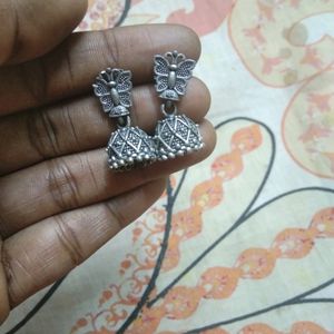 4 Sets Earrings