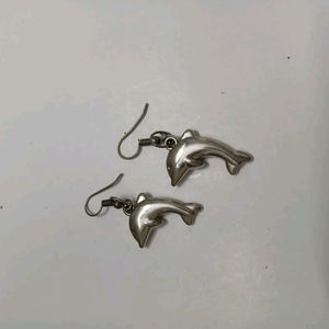 Tiny Dolphin Metallic Earrings 🐬