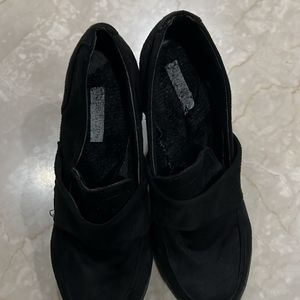 Black Wedges Heel