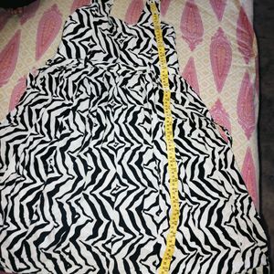 Korean Dress flared Black And White Pattern Dres