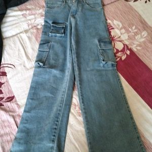 Straight Fit jeans For Womens And Girls