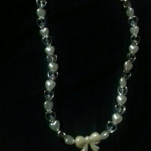 beads necklace