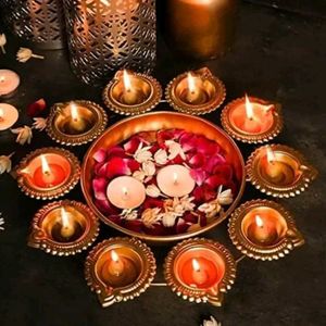 Metal Diya Set