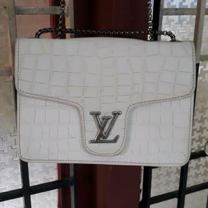 White sling Bag Cute