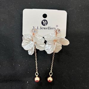 Flower Earrings -1