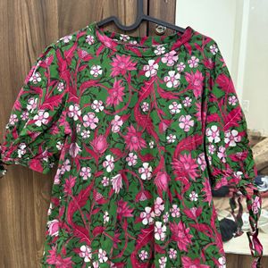 Zara Floral t Shirt