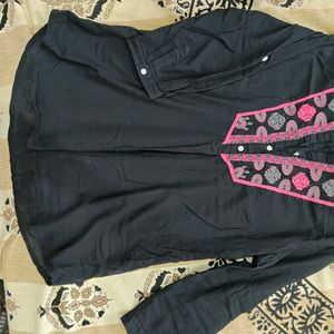 Black Kurti