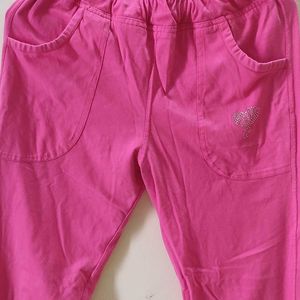 😍Pretty Cute Magenta Stretchable Trouser😍