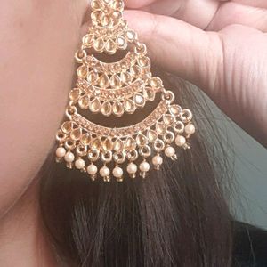 PUNJAB DI JATTI  MANG TIKA AND EARING SET