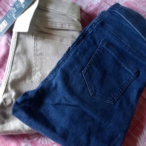 Two Mid Rise Skinny Jeggings Only Rs 500/-