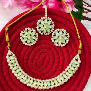 Pastel Green Kundan Choker Set