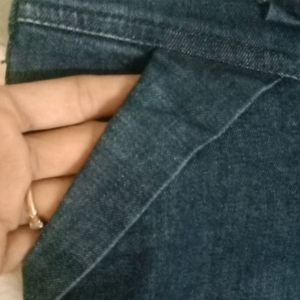 Capri Jeans Knee Length
