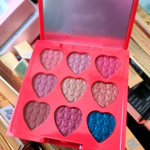 Myglamm Xoxo Eye shadow Palette